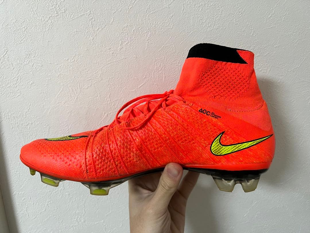 ほぼ新品　マーキュリアル　スーパーフライ　4 FG 2014W杯限定モデル