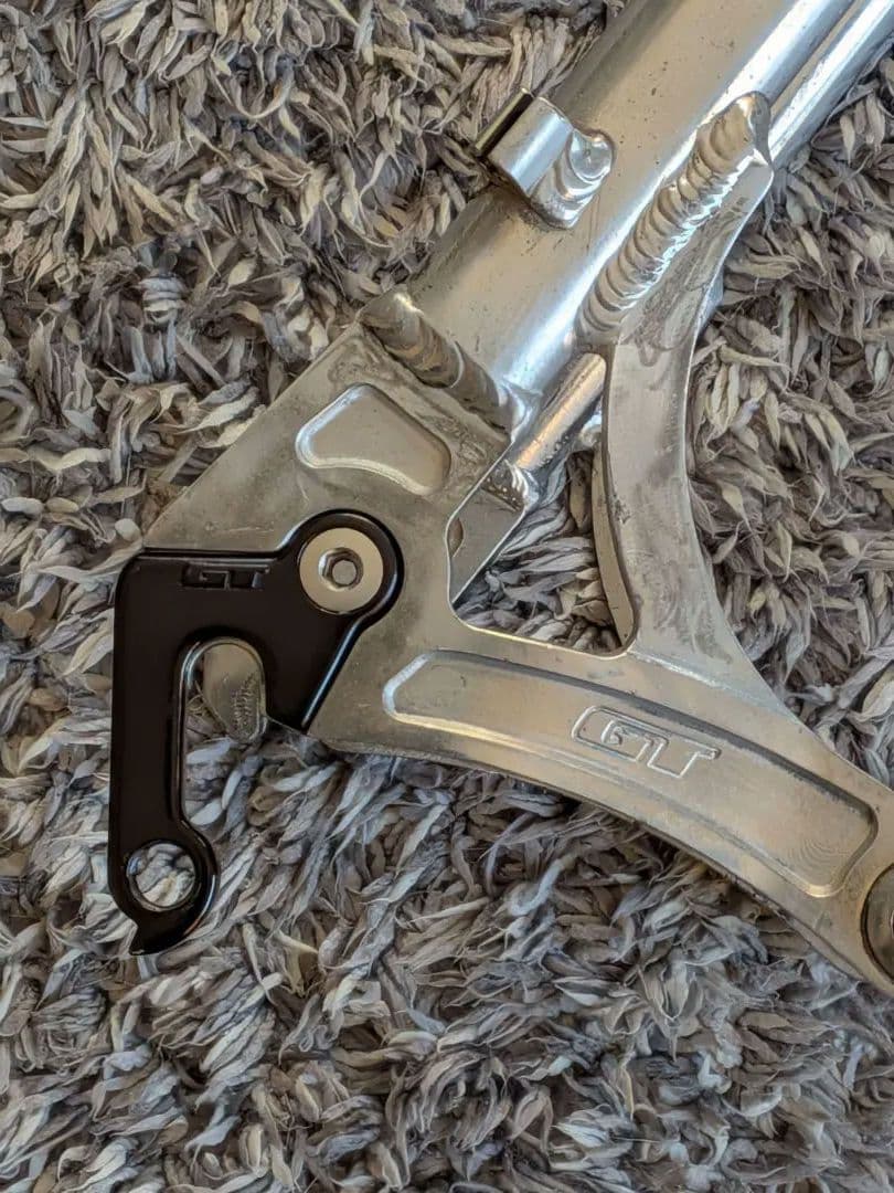 □ GT LTS1 OLD MTB 26インチ アルミフレーム シルバー＜中古＞