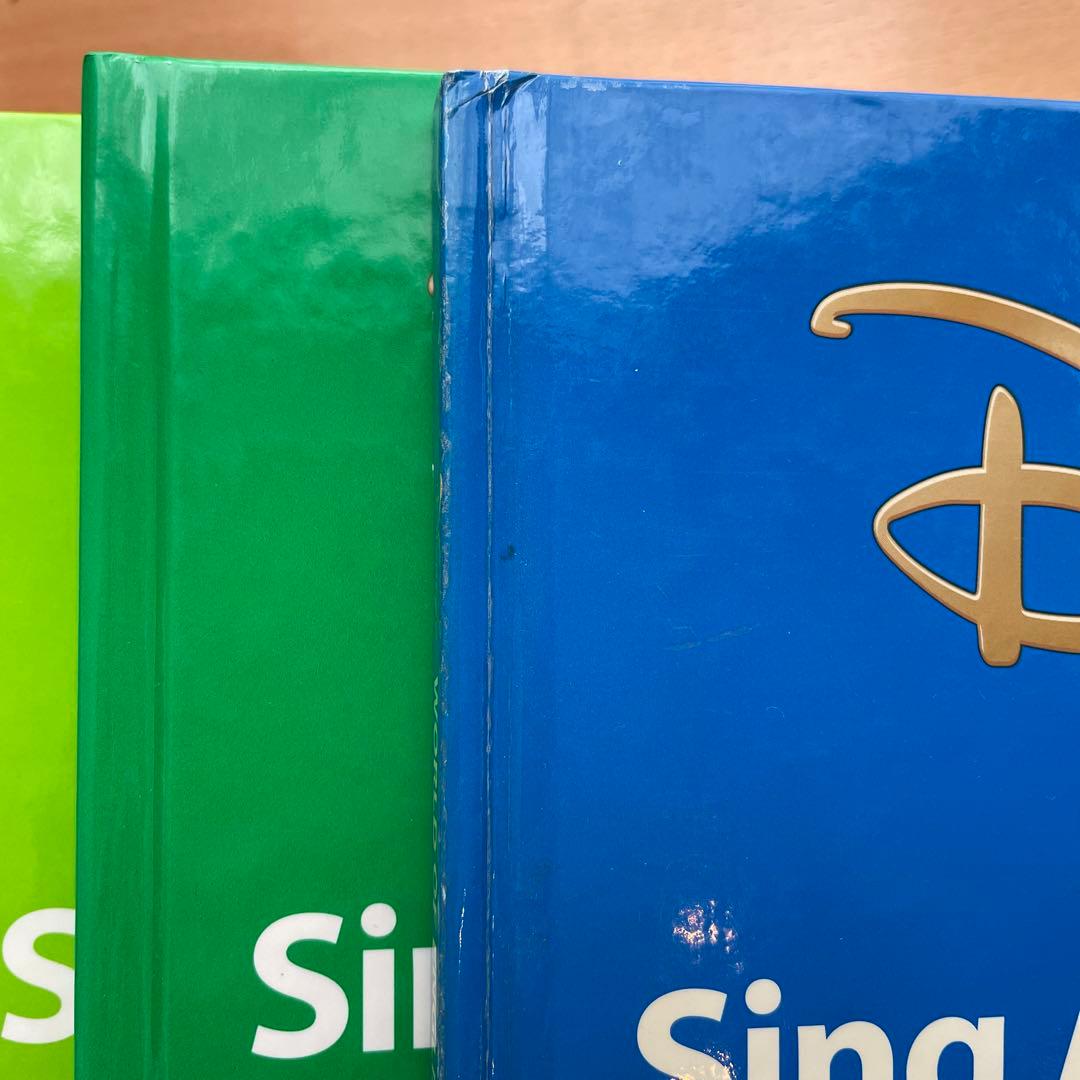 DWE CDと絵本、リリックス