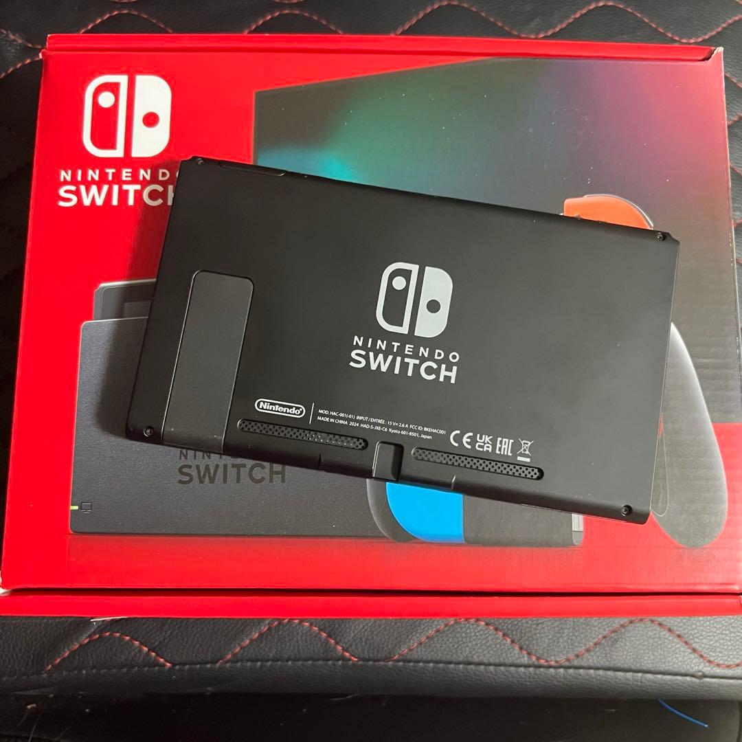 Nintendo Switch【新型、保証書あり】本体 青/赤