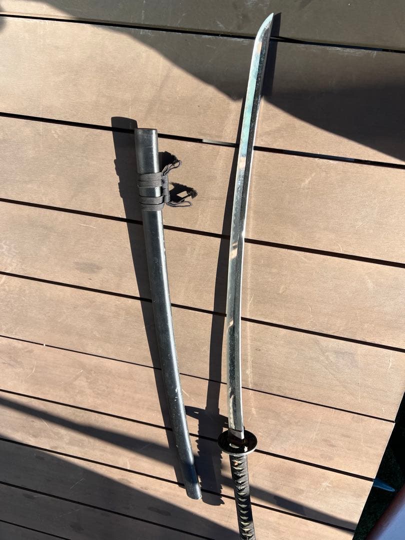 模造刀 刃無し 装飾的な鍔付き