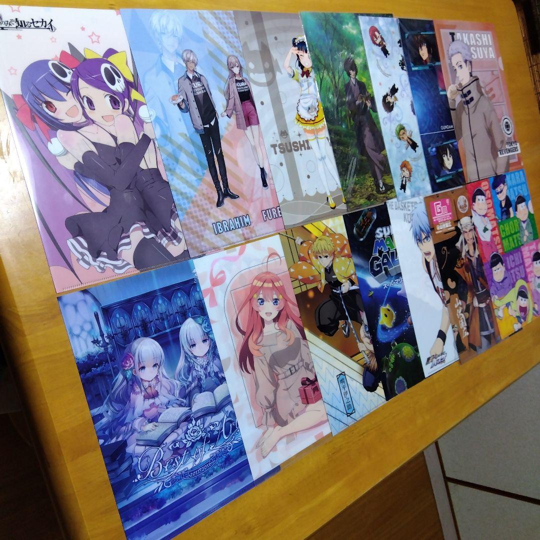 アニメ ノンジャンル美少女系など　Ａ−４クリアファイル まとめ売り大量２５０枚