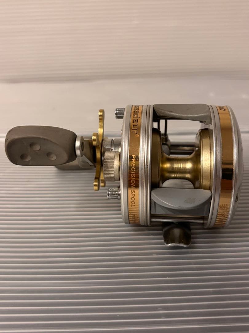 Abu Garcia UC 4601C ベイトリール