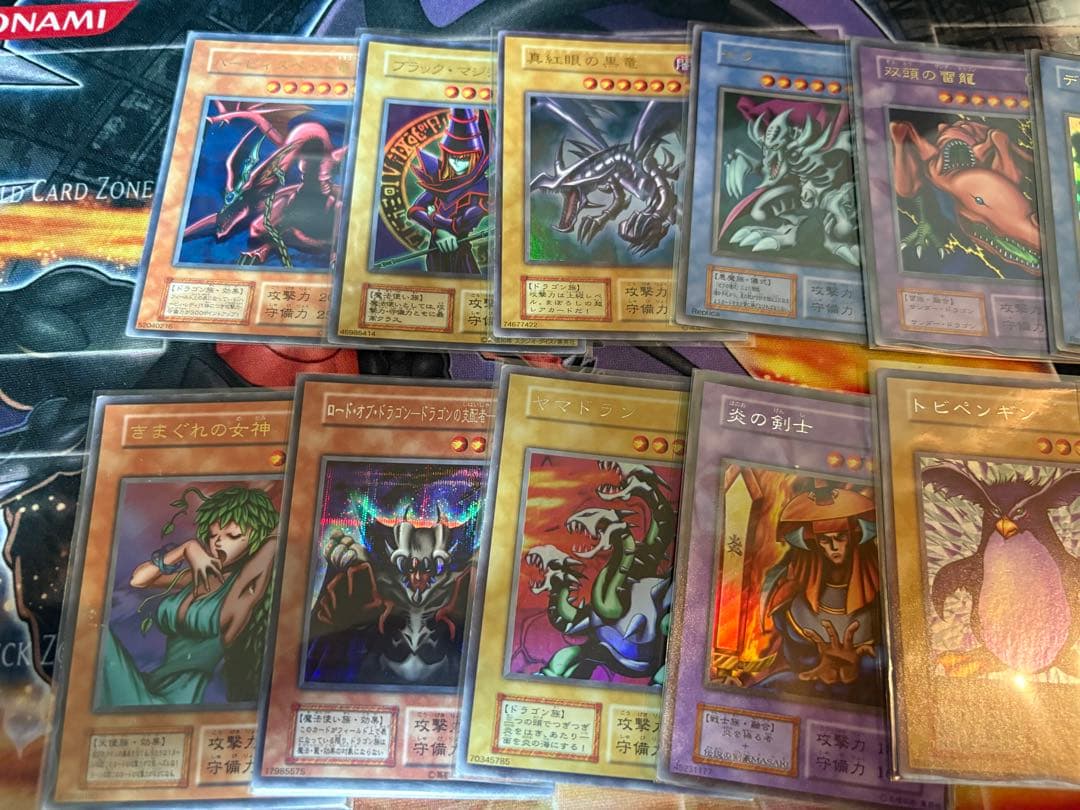 遊戯王　初期カードまとめ売り　49枚