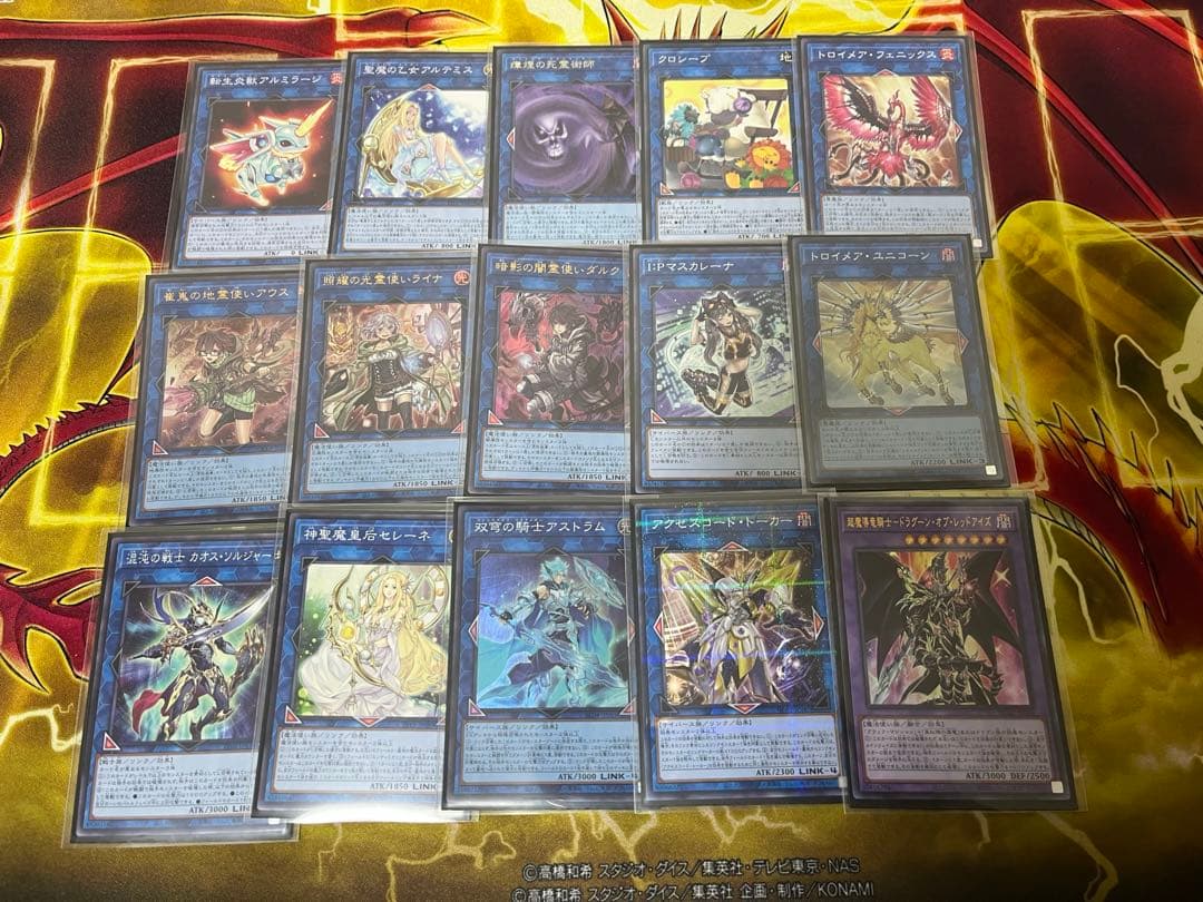 遊戯王　光の黄金櫃　デッキ