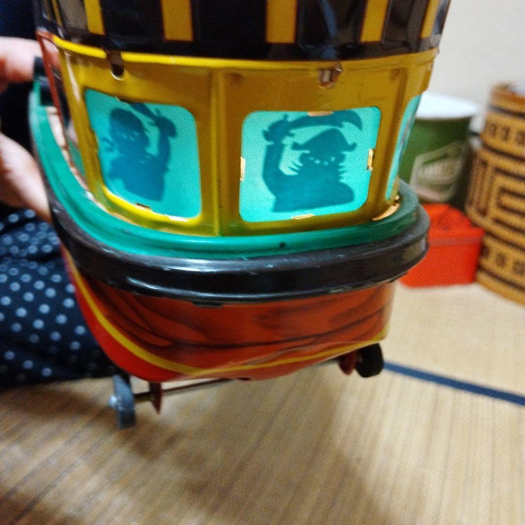 昭和ブリキの海賊船