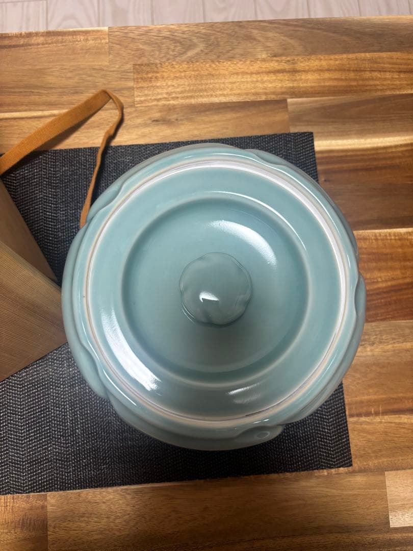 茶道具　青磁　捻梅水指　貴山　水指