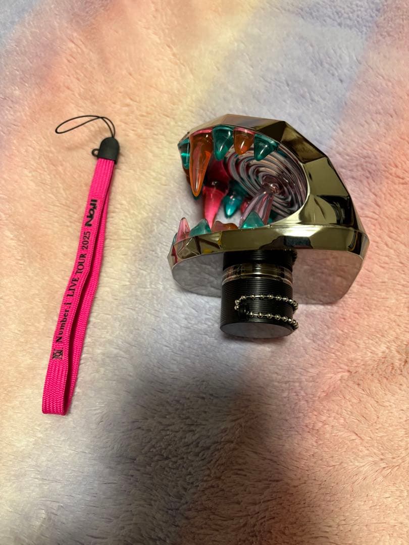 B*0様 Number_i 2025 NO.II ペンライトとペンライトトップ