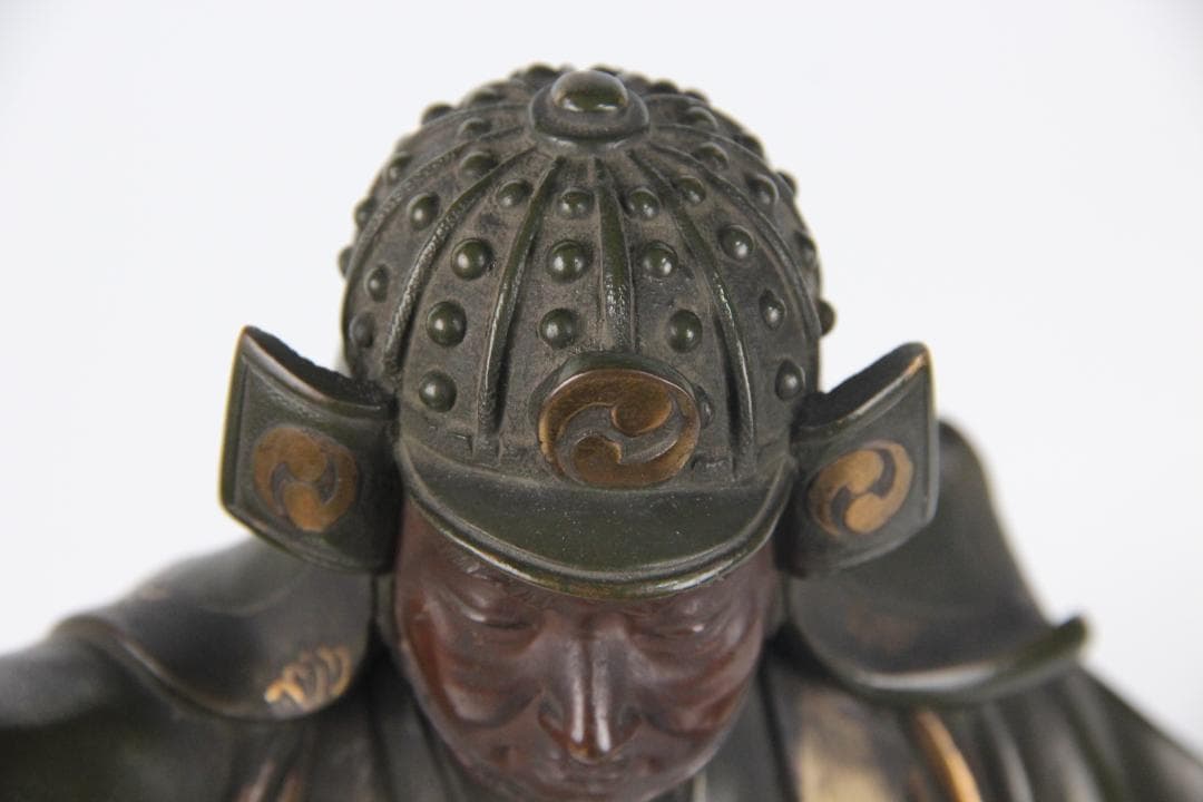 日本美術　銅製武人像　正秀作　細密彫刻　金象嵌　明治期金工　時代物 Eo1-21