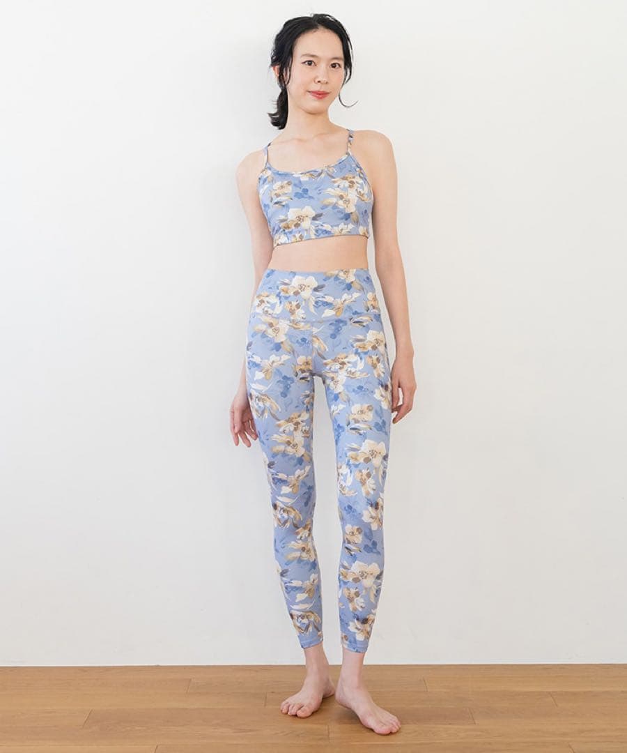 【新品未開封】SUKALA プルオーバー付きブラ＆レギンスセットアップ 3セット