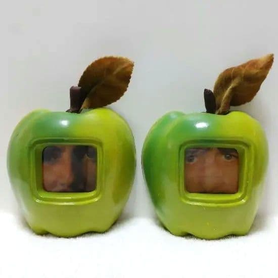 ビートルズ ！ジョン・ポール・ジョージ・リンゴ♣東芝音楽工業ビートルズ壁掛りんご