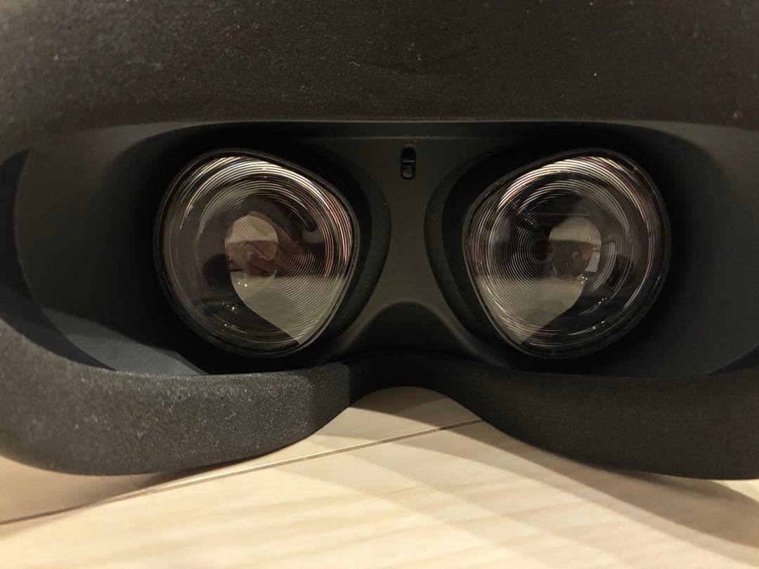   Quest 2 VRヘッドセット 128GB