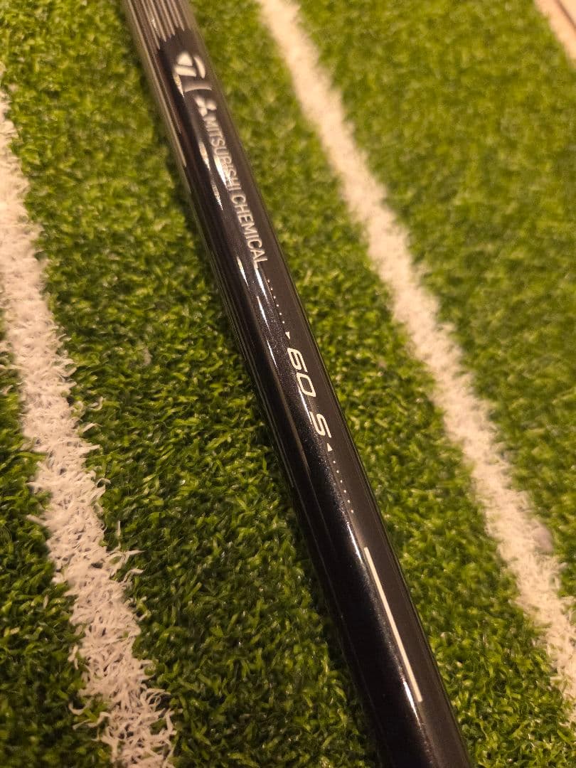 Qi4D 純正シャフト REAX Low Rotation White s60