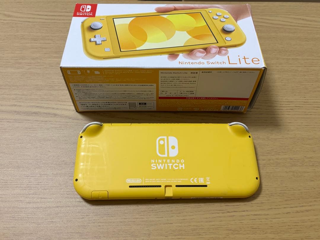 Nintendo Switch Lite イエロー 本体　ジャンク品