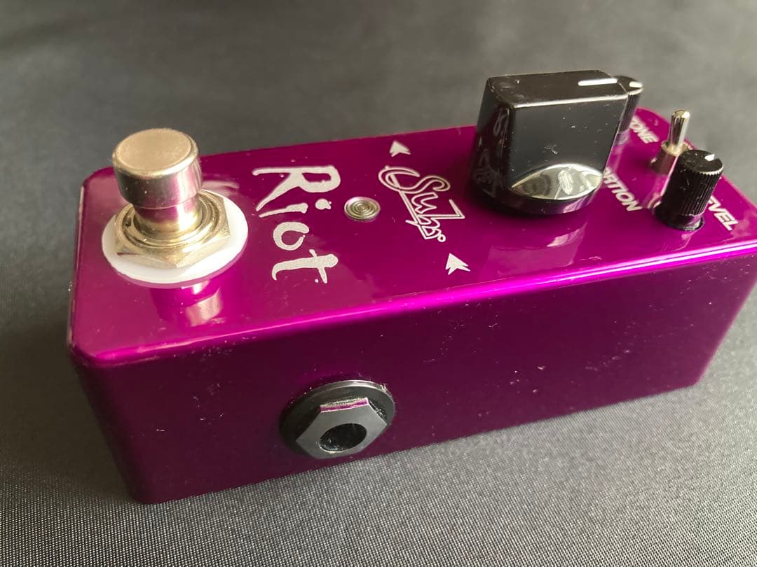 Suhr Riot Mini アンプライク ハイゲイン ディストーション ペダル