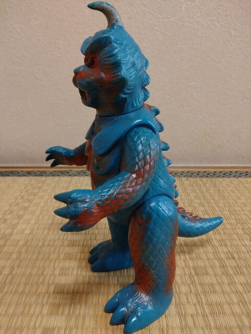 マルサン　ソフビ　ゴメス　当時物　ウルトラQ　ブルマァク