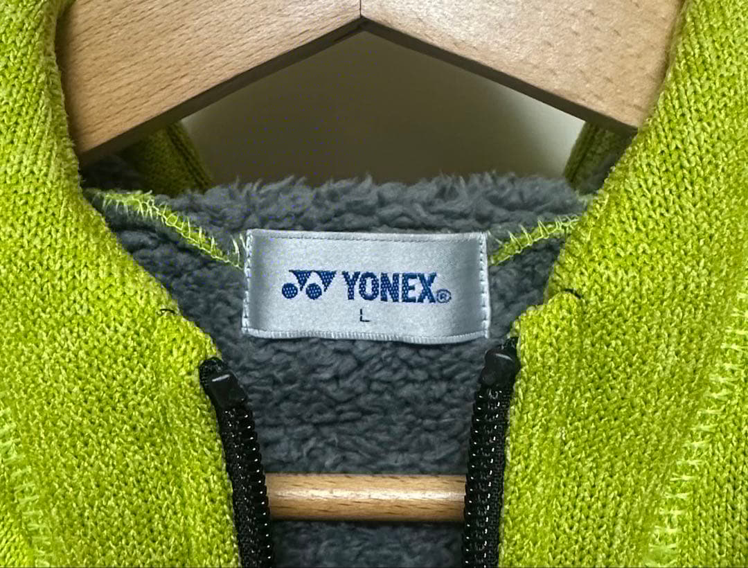 ヨネックス　ボア　ジャケット　 Lサイズ