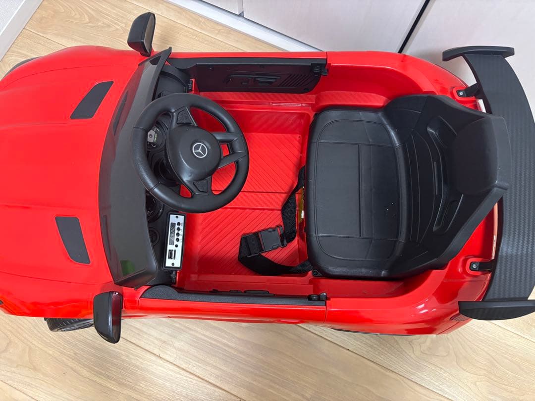 AMG 電動乗用カー GLA45 メルセデスベンツ