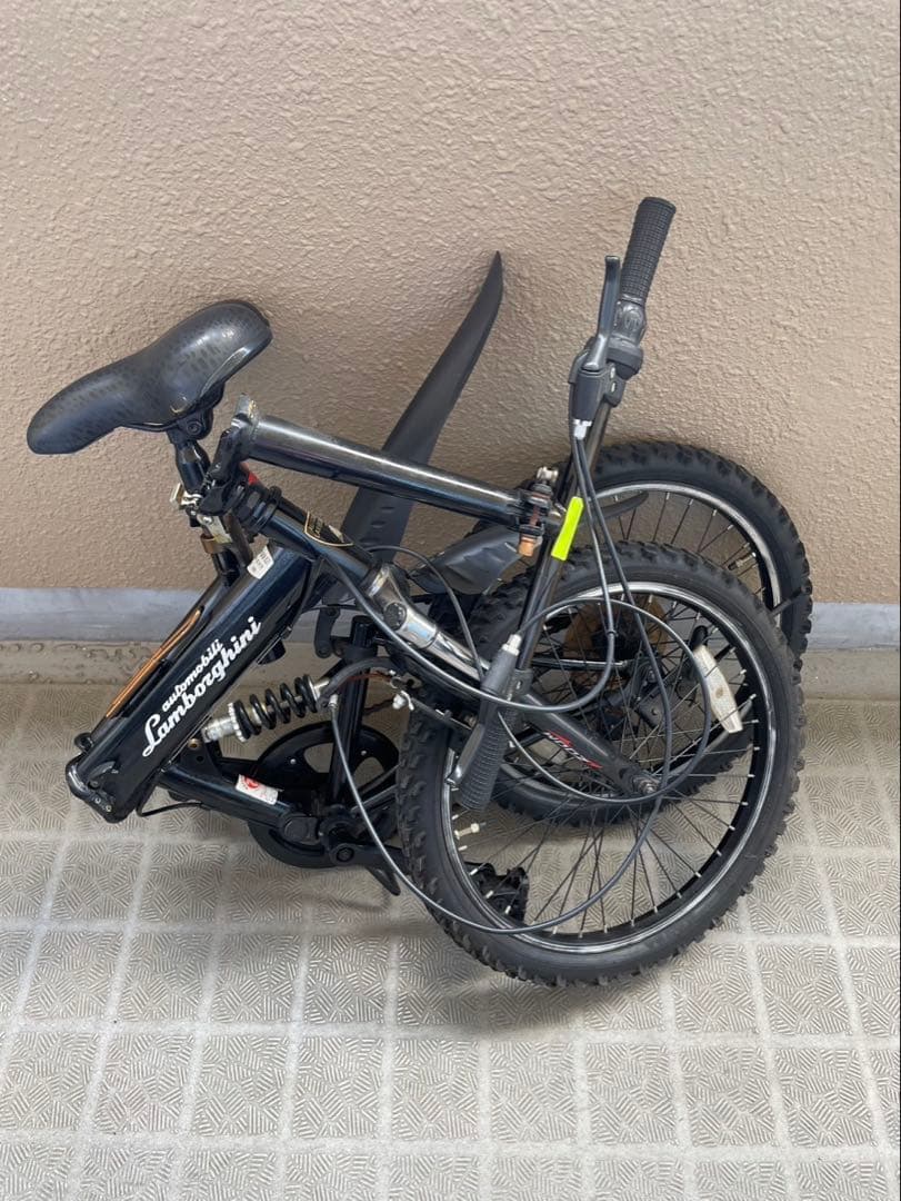 ランボルギーニ 折りたたみ自転車　20インチ