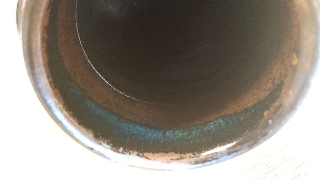 骨董　人間国宝　金城次郎　海老魚紋 高さ27.5cm　共箱