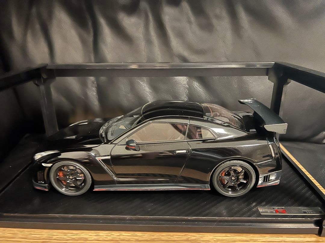 ignition model Nissan GT-R ブラック