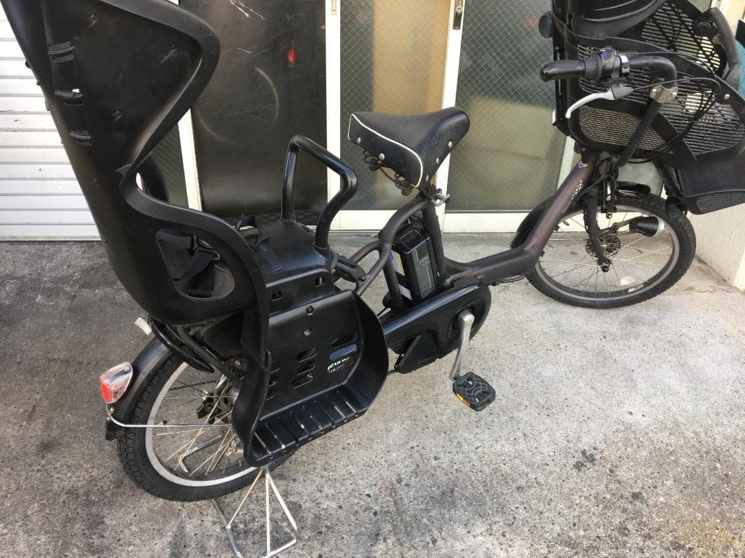 地域限定送料無料　アンジェリーノプティット　三人乗り　12,3AH　電動自転車