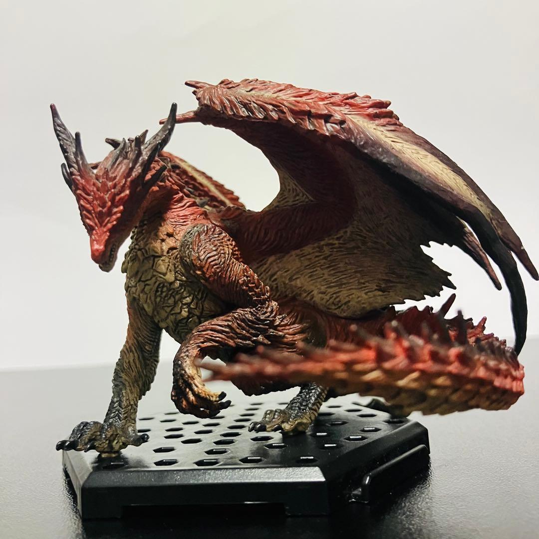 ムフェトジーヴァ&ゼノジーヴァ(臨界状態) フィギア / モンスターハンター