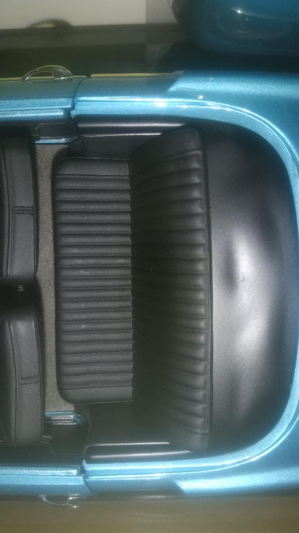 NOREV 1/18 Renault Caravelle 1964 ミニカー