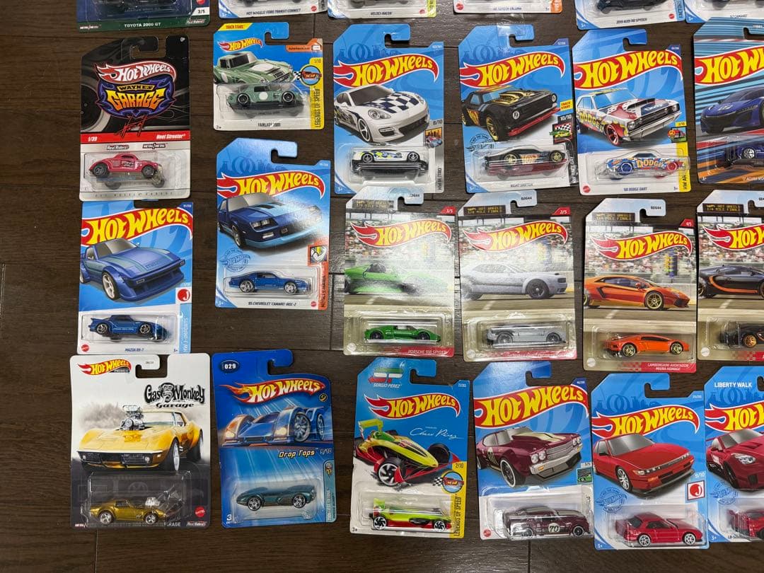 ホットウィール　hot wheels 70台まとめ売り（2台はマッチボックス）