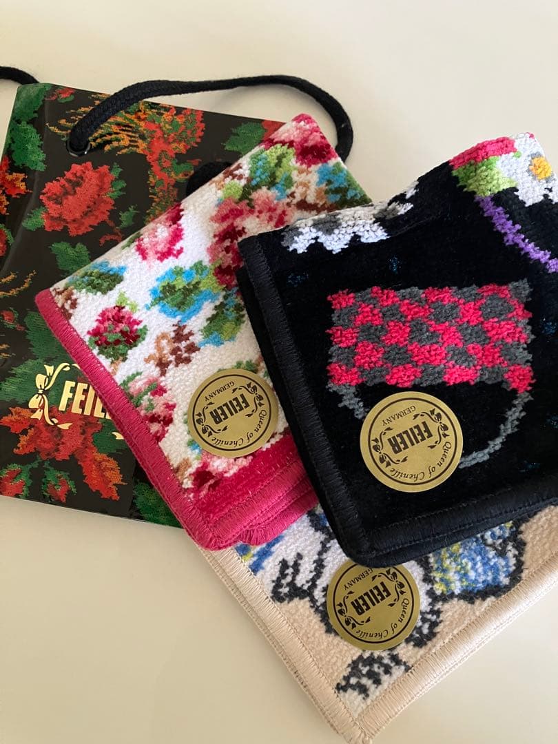 新品未使用　FEILER タオルハンカチセット