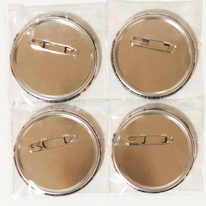 新品★刀剣乱舞【骨喰藤四郎＆鯰尾藤四郎】EDイラスト缶バッジ★4点セット