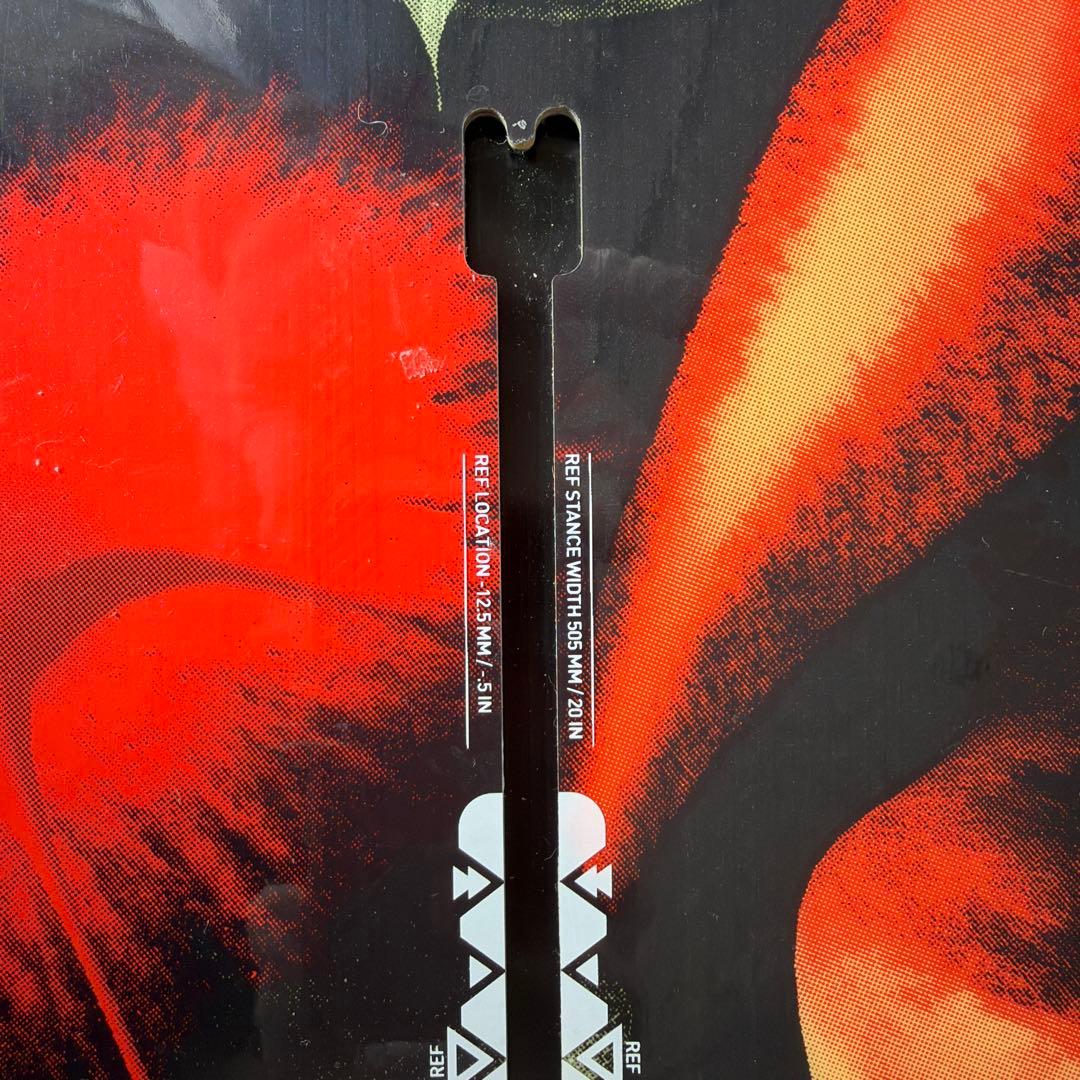 BURTON スノーボード デジャヴュ146cm　ボードスリーブ付き