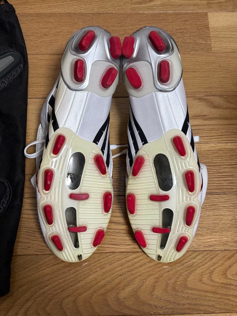 希少 adidas プレデター パワースワーブ FG スパイク