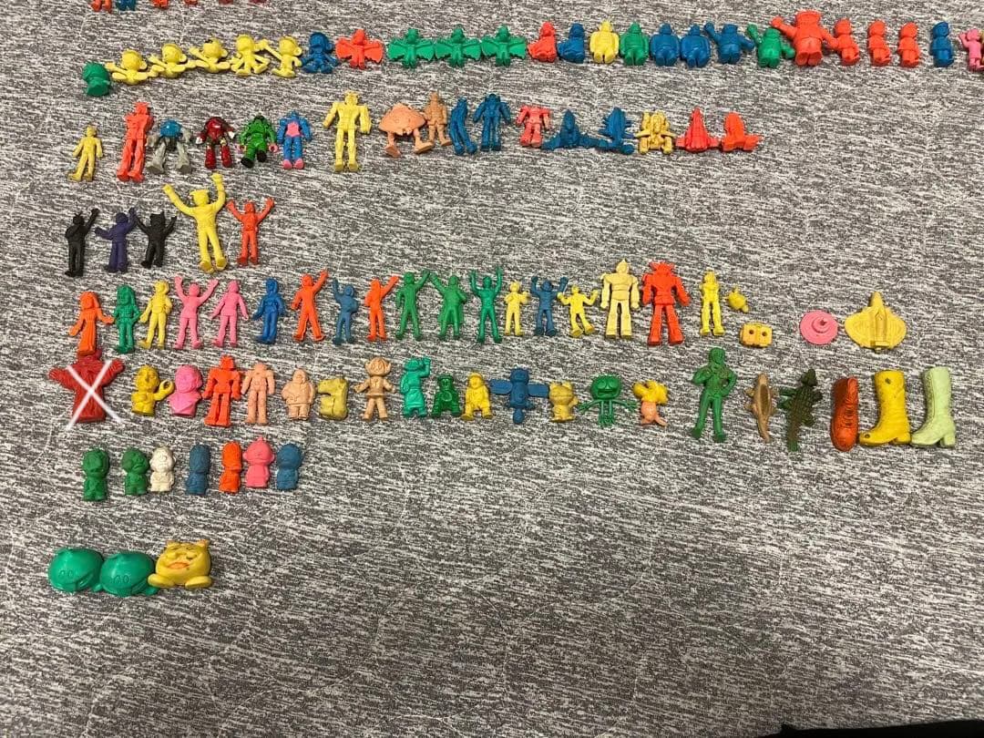 【超SALE】昭和レトロ消しゴム　ウルトラマン・怪物くん・戦車等