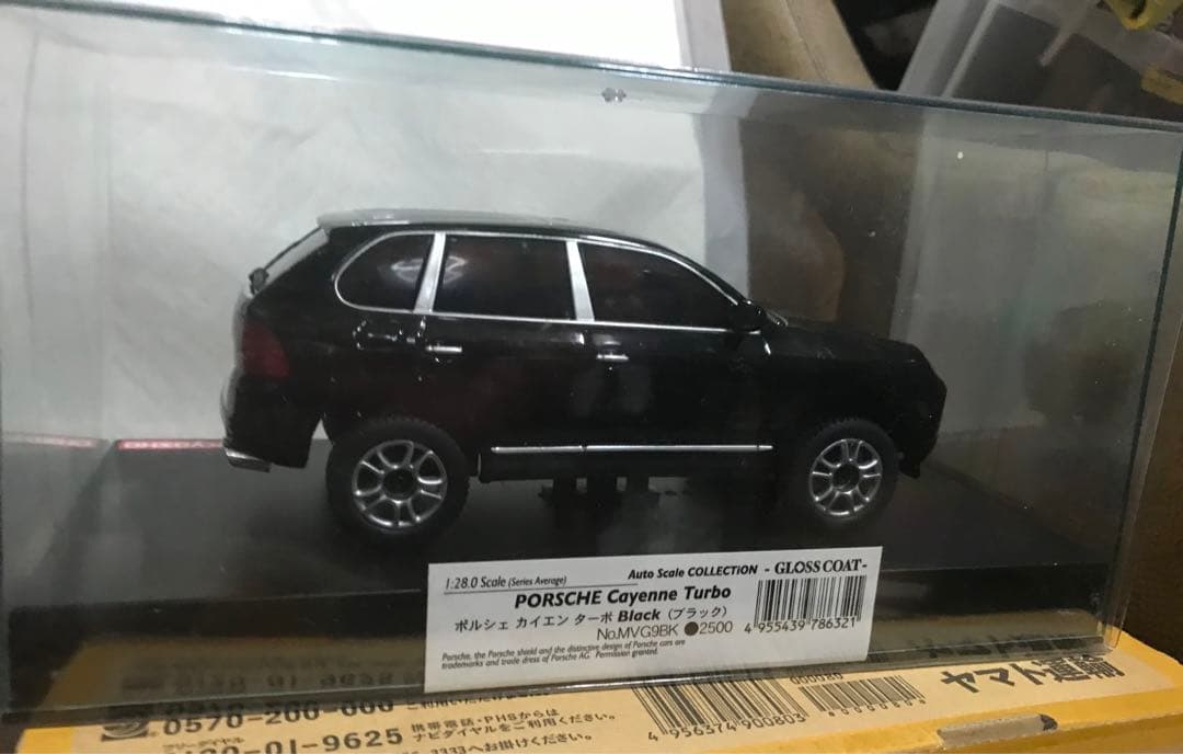 ミニッツ オーバーランド ポルシェ カイエン ターボ ブラック