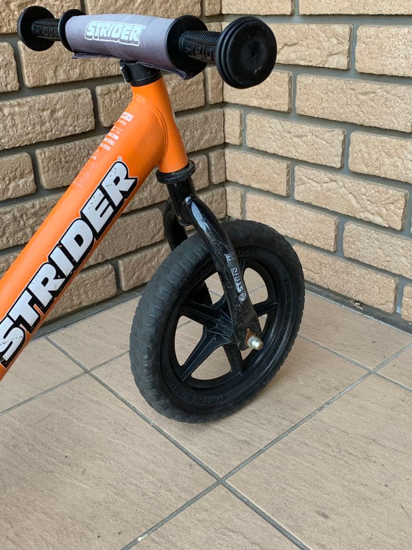 【人気色】STRIDER バランスバイク オレンジ 12インチ
