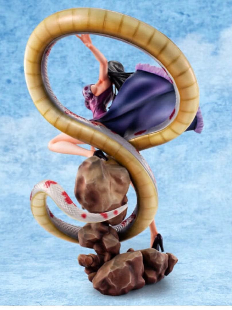 最終値下げ 未開封品 ワンピース 海賊女帝 ボア・ハンコック フィギュア