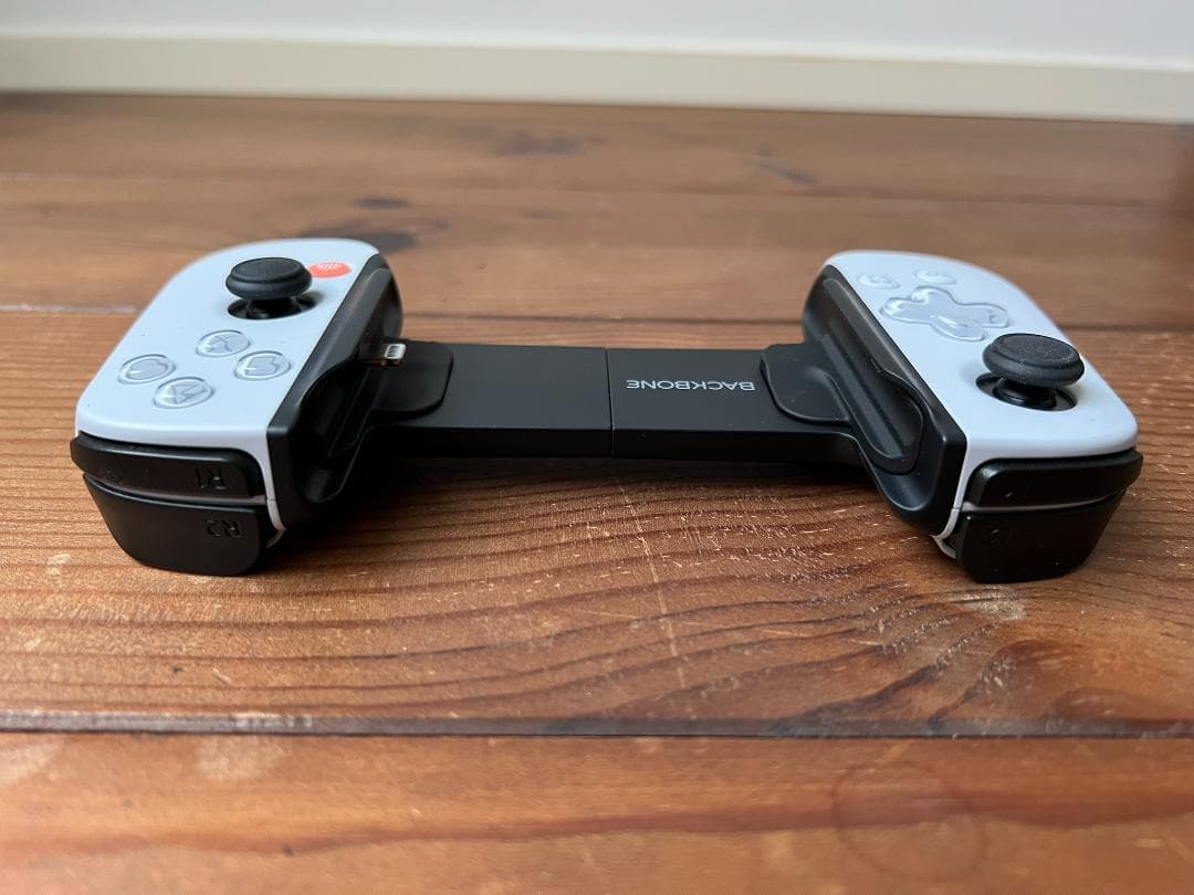 Backbone One (Lightning )第2世代 PSモデル