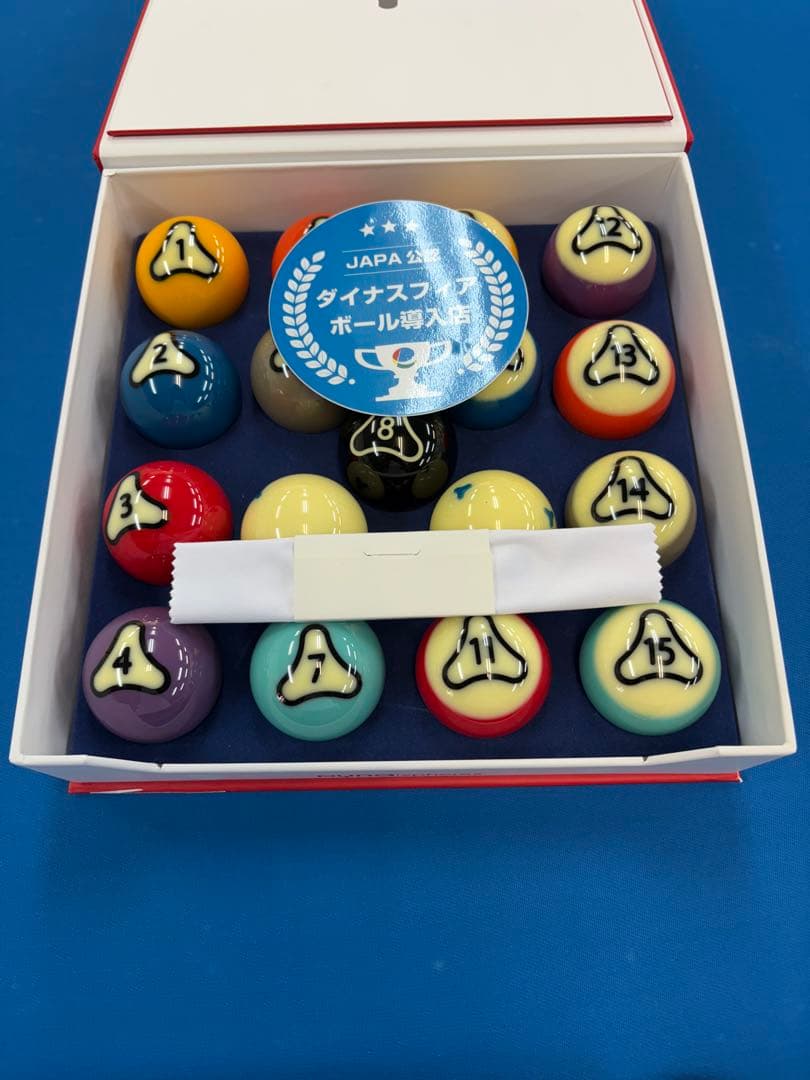 ビリヤード　ボール ダイナスフィア プラチナム （箱）