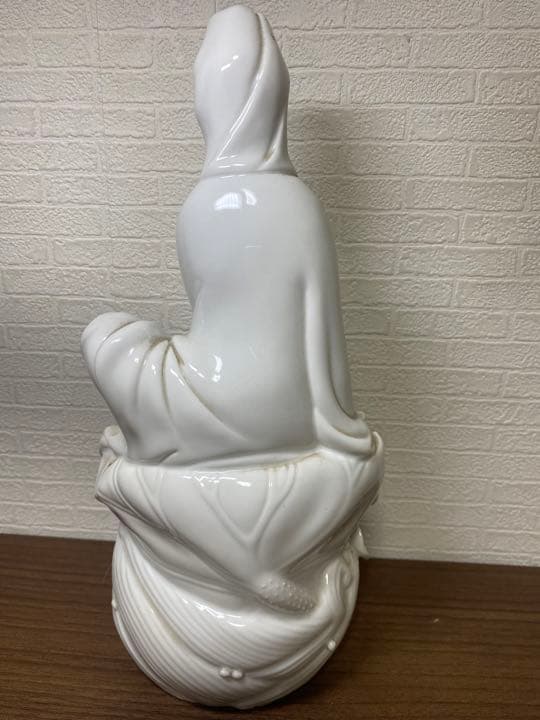 白磁観音　美術品　古美術　仏具　陶磁器