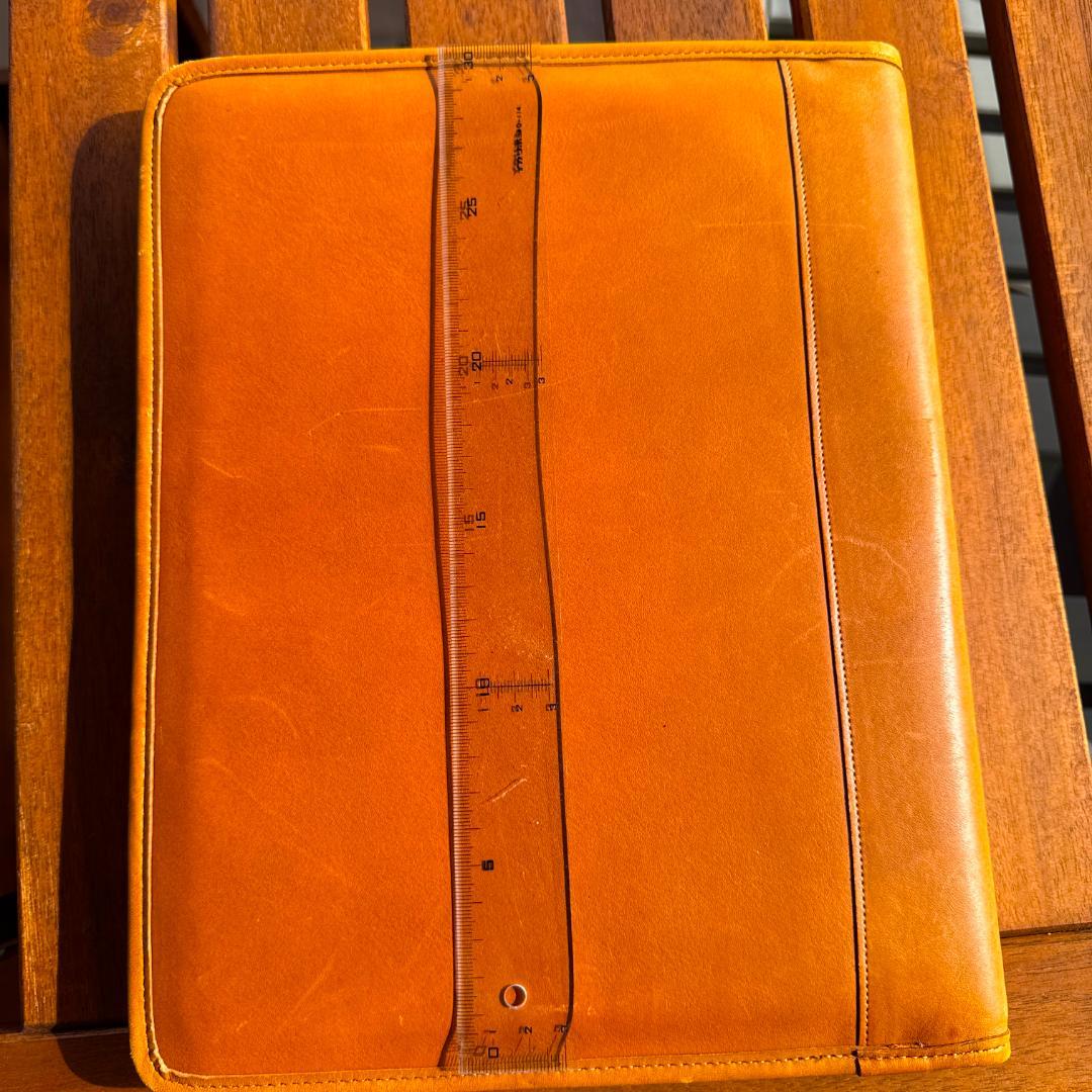 新品未使用、自宅保管COACH A4版　レザー ノートパッドブラウン