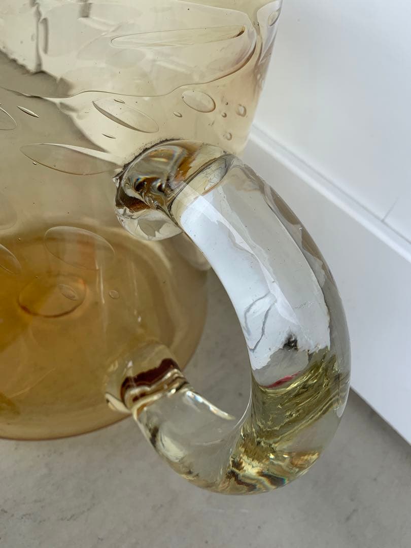 気泡ガラス　特大ビアジョッキ型　鉢　ガラスインテリア　花瓶　レトロ