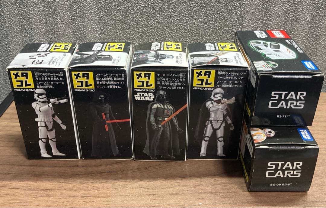 【最終価格】スターウォーズ　メタコレ　トミカ・フィギュア・パズルのセット