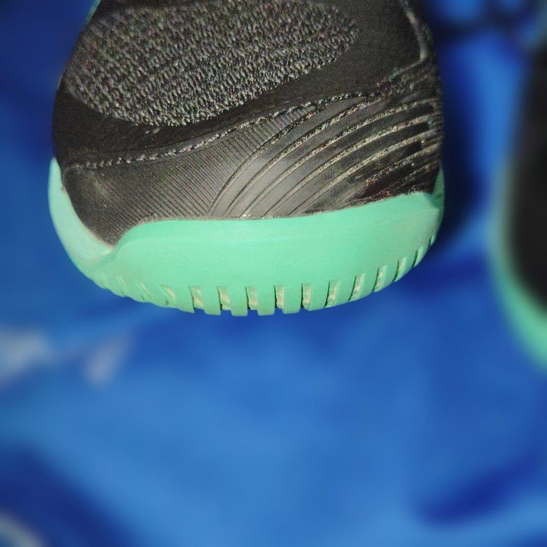 ASICS直営店限定 SOLUTION SPEED FF 4オールコート