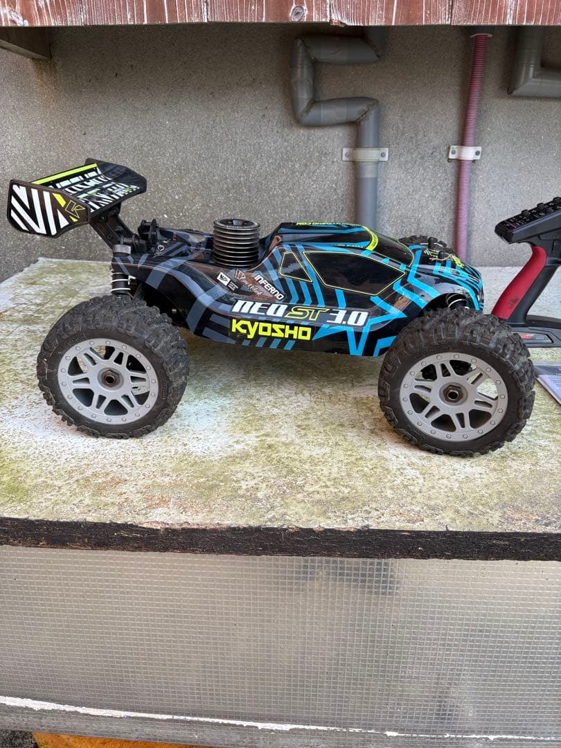 Kyosho NEO ST 30 1/8サイズ　エンジン　ラジコン