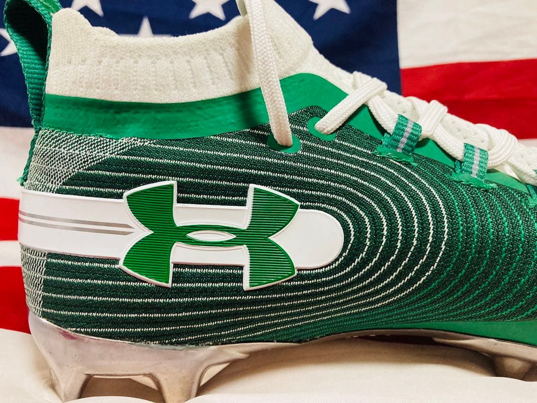 UNDER ARMOUR Spotlight アメフト　スパイク 27cm