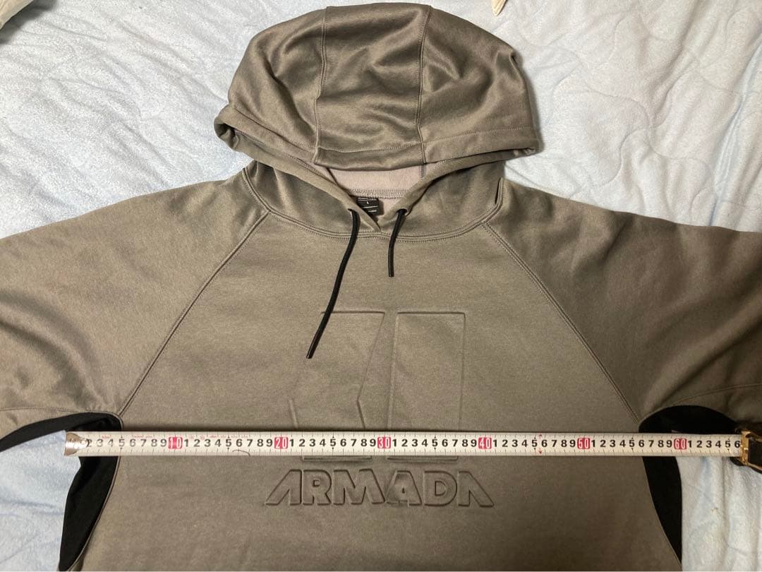 値下げしました！　アルマダ　撥水　パーカー