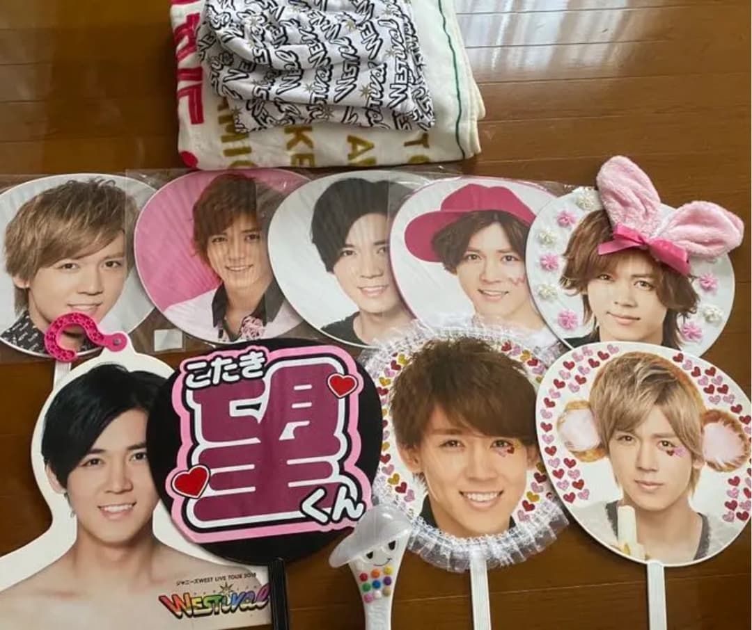 ジャニーズWEST CD・ライブDVD  (まとめ売り)