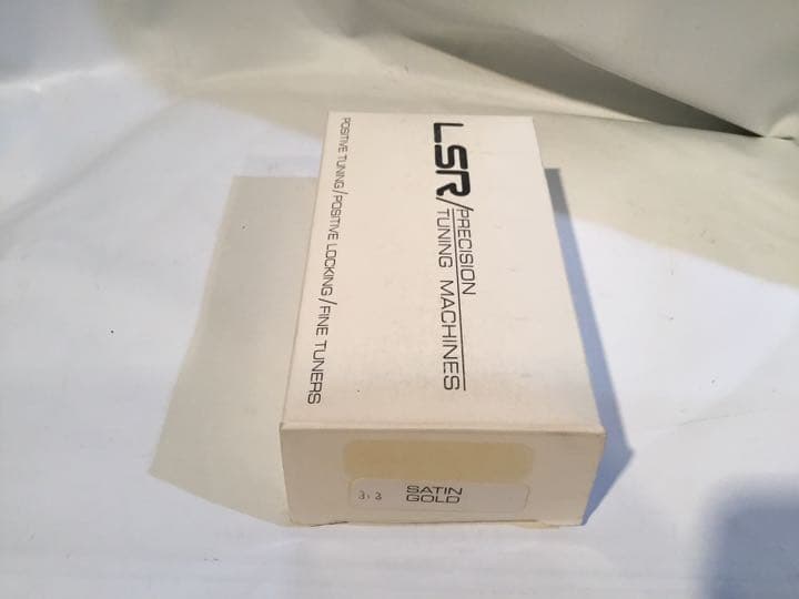 エレキギター用糸巻き(3:3/チューニングロック式)