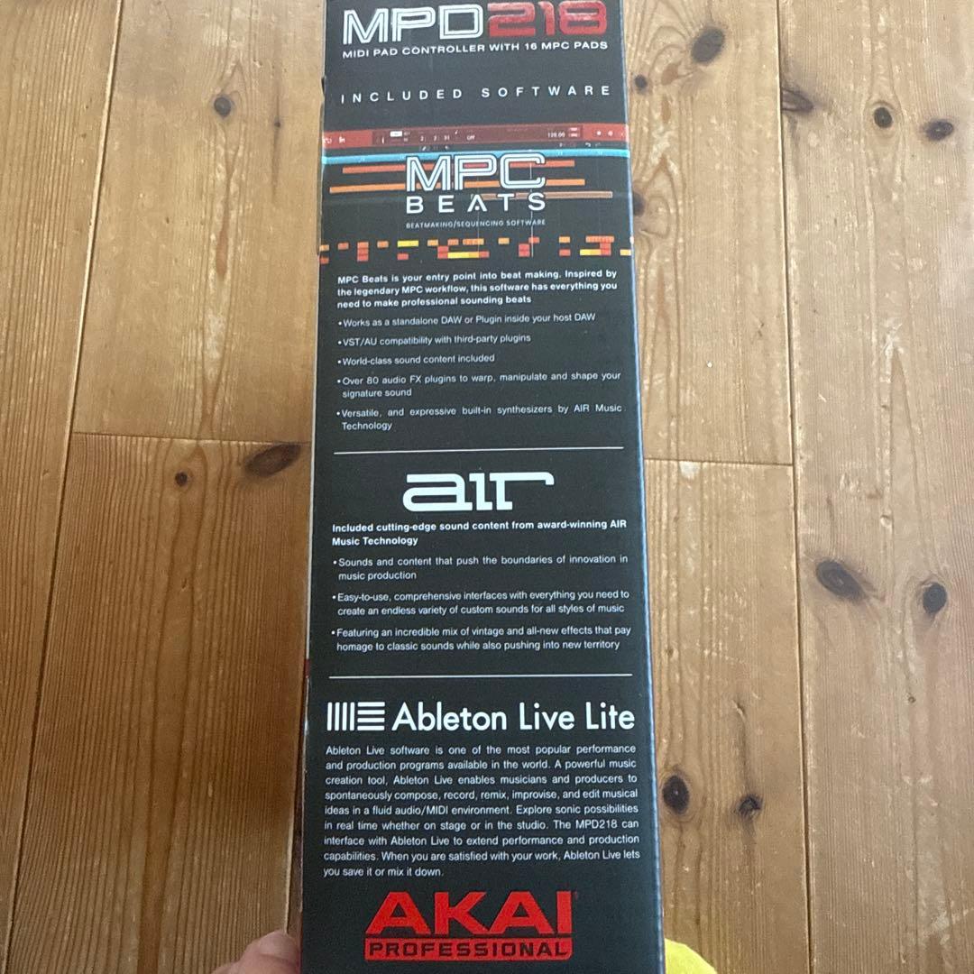 AKAI MPD218 MIDIパッド & Ableton Live Lite